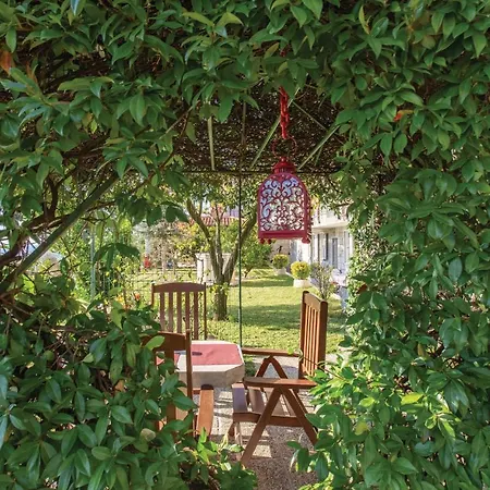 1 Bedroom Lovely In Apartman Piran