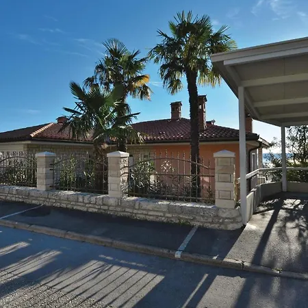 1 Bedroom Lovely In Piran