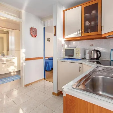 דירה Stunning In With Kitchen *