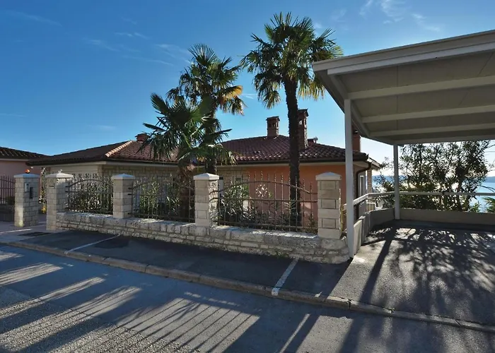 1 Bedroom Lovely In 皮兰