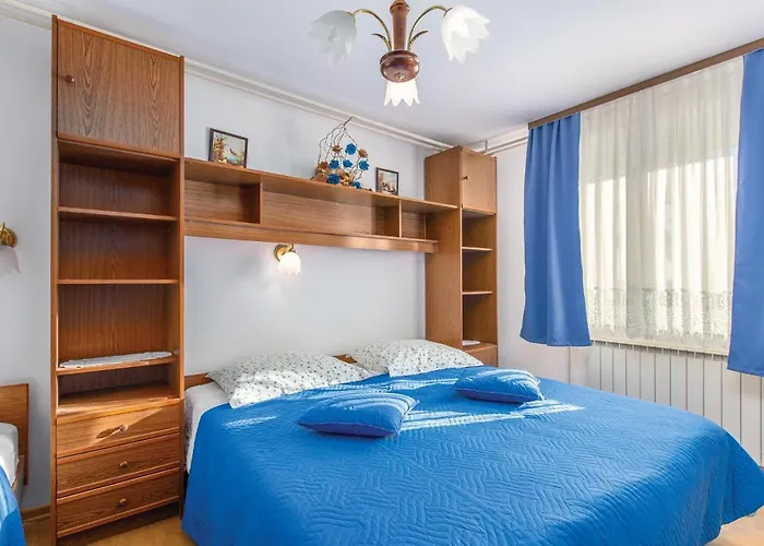 公寓 1 Bedroom Lovely In *