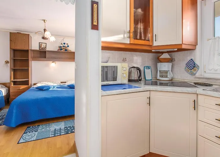 1 Bedroom Lovely In * 皮兰